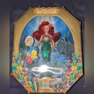 Princess Portrait collectible Ariel